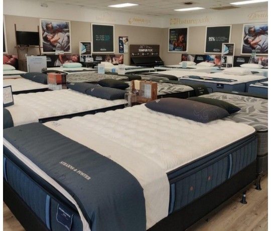 Quality Queen Mattress, Box , Metal Frame.
