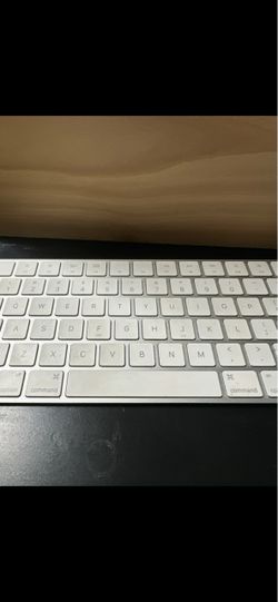Apple Wireless Bluetooth Keyboard for Mac  | Used