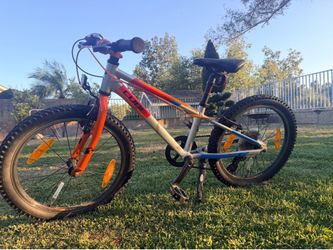 Cube Acid 200 Kids Mountain Bike