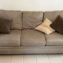 Havertys Large Sofa, Fabric Beige, With Pillows.
