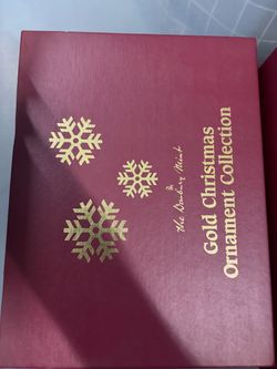 Danbury mint gold Xmas ornaments