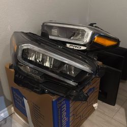 Toyota Tacoma TRD Pro Headlights
