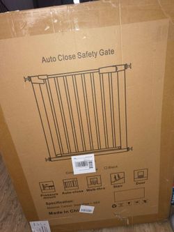 40.5"-54.7" Extra wide Gate Indoor, Pressure Mounted Safety First Child Gate Kids, Metal Auto Close Puppy Barrier for Walk Thru, Black
