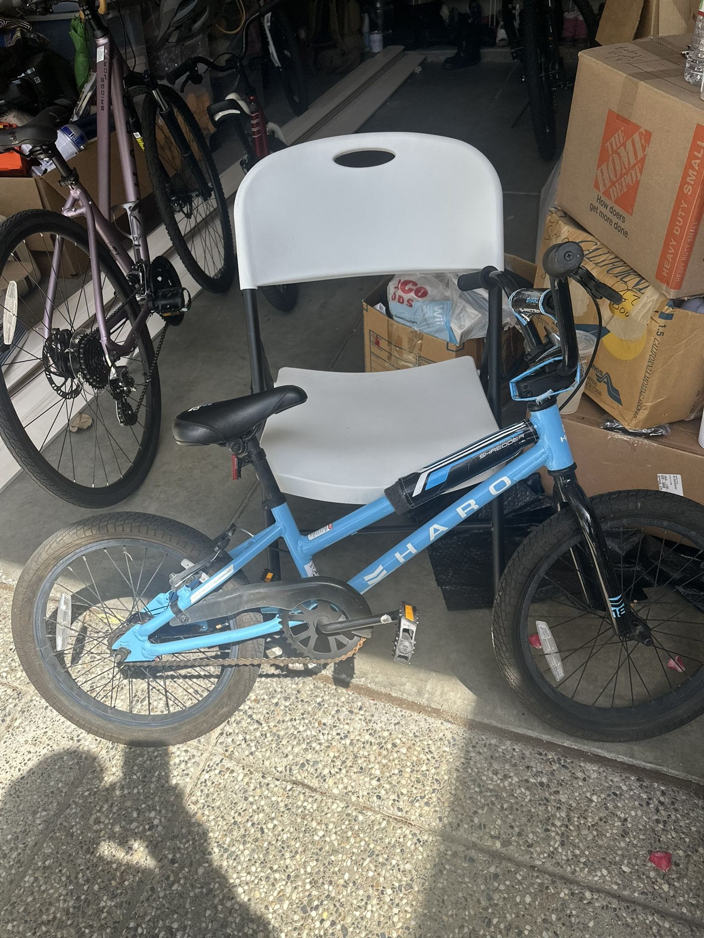 Haro Boys' Shredder 20 BMX Bike