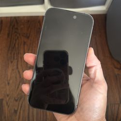 iPhone 14 Pro (Purple)