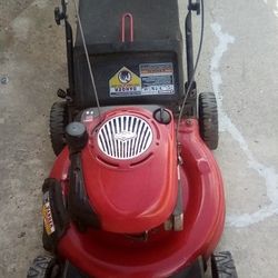 Craftsman Push Mower Perfectly Working Condition Tested Before Buy It 6.5hp 190cc. Sharp and Balance Blade New Oil air Filter Ready To Move 160$$