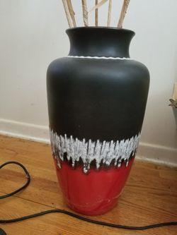MID CENTURY MODERN VINTAGE "BAY" FAT LAVA BLOOD RED/BLACK FLOOR VASE DRIP GLAZE