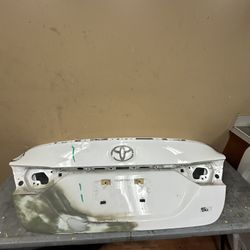 2018 2019 2020 2021 2022 2023 2024 Toyota Camry Rear Trunk Lid Deck Lid Oem 