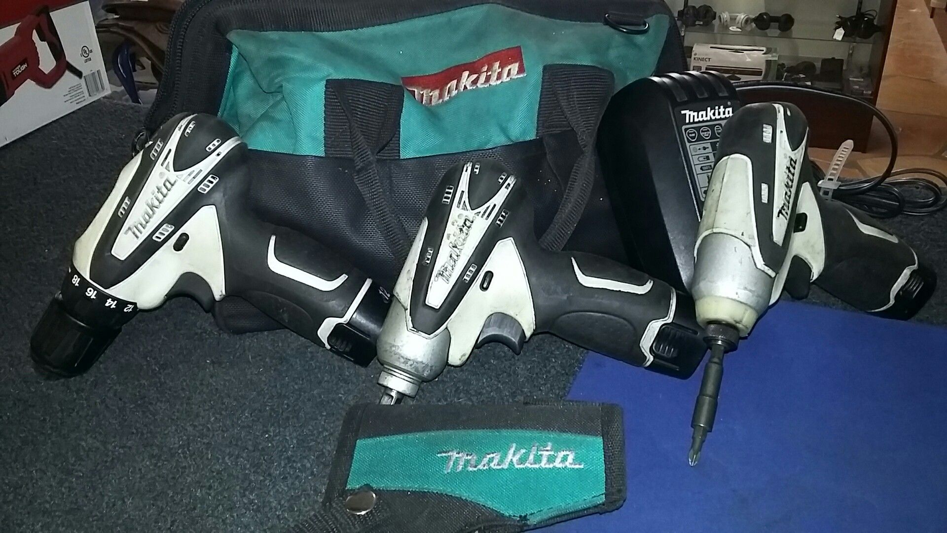 Makita, drill set models fd02, wt01 impact, dt01 drill.