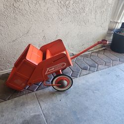 Antique Dumptrac kids wagon toy