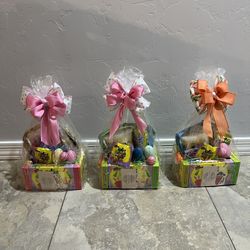 $25 Easter Candy Baskets 🍬