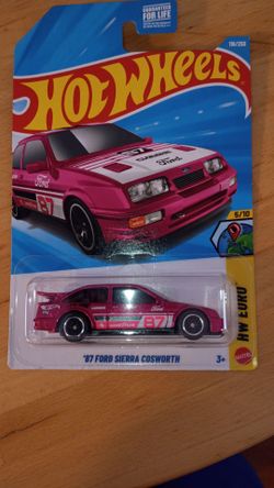 Hot Wheels Super Treasure Hunt '87 Ford Sierra Cosworth