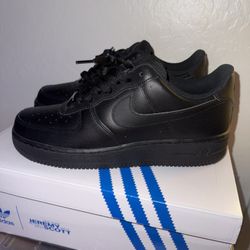 black af1 
