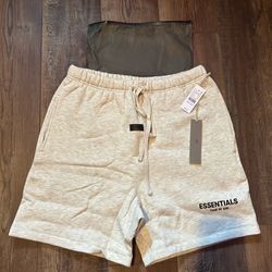 Light Oatmeal Essentials Shorts