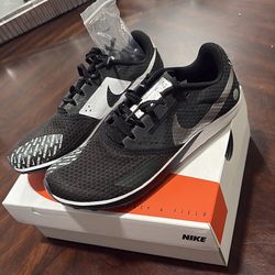 Nike zoom rival - cross country spikes, black and white