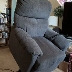 Lift chair for handicap people cannot stand or get up