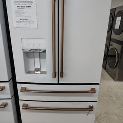 GE CAFE 22 cu. ft. SMART 4 Door French Door 