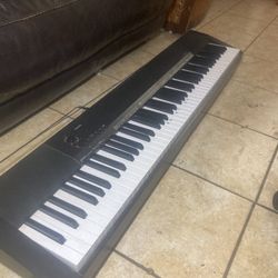 Casio CDP-135 88-Key Digital Piano – Fully Weighted Hammer Action Keys