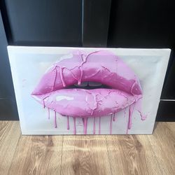 Wet Pink Lips Wall Decor 