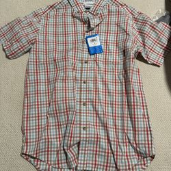 New Men’s  Size Small Or Medium Columbia Short Sleeve Button Up Shirt 