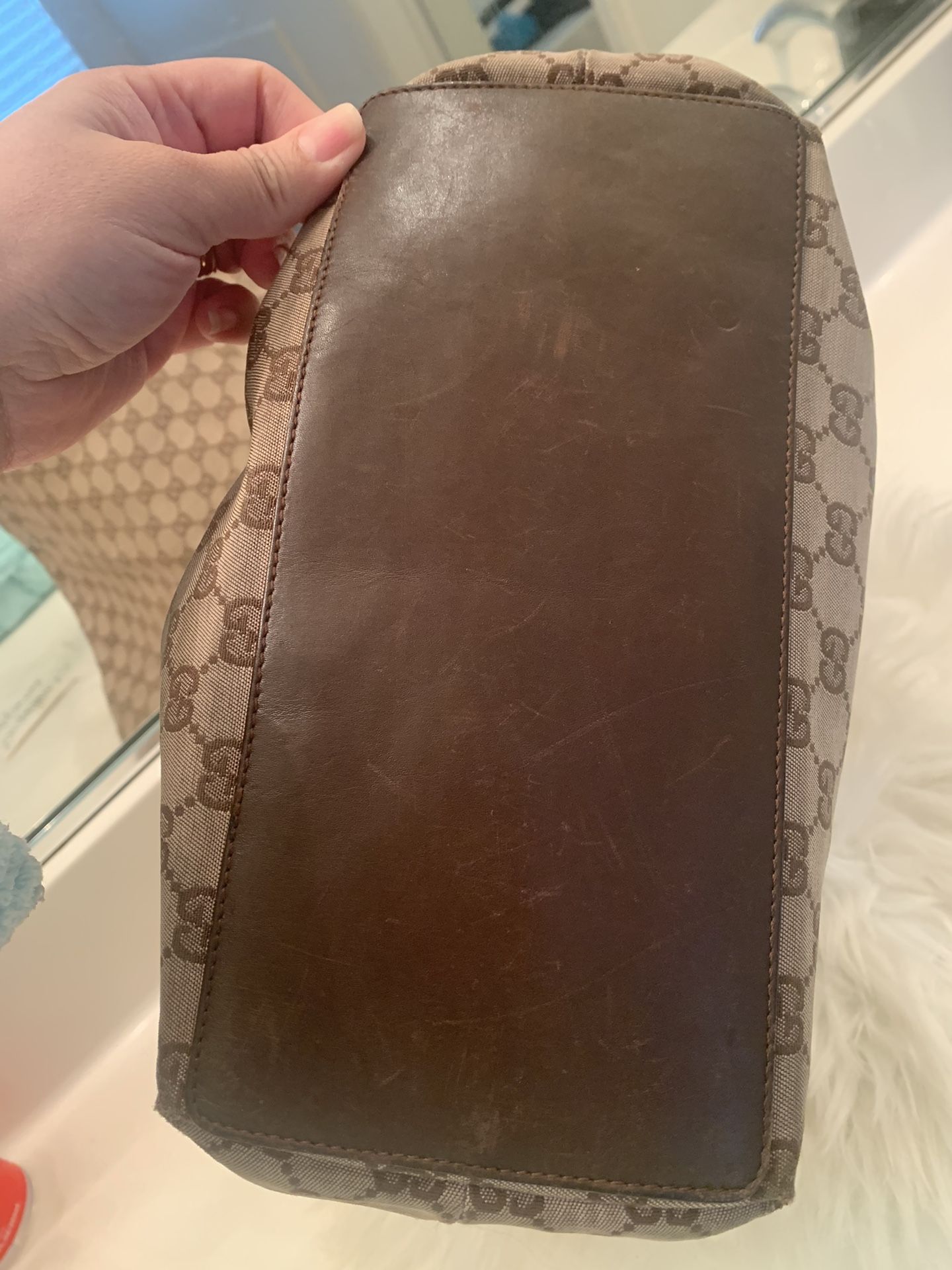Authentic Gucci Bucket