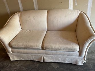 Love seat