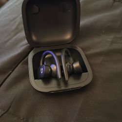 Power Beats By Dre Bluetooth Headphones 