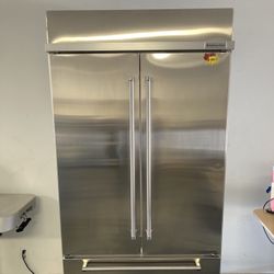 Kitchen Aid 42" Built In Refrigerator 🥶🥶🥶🥶