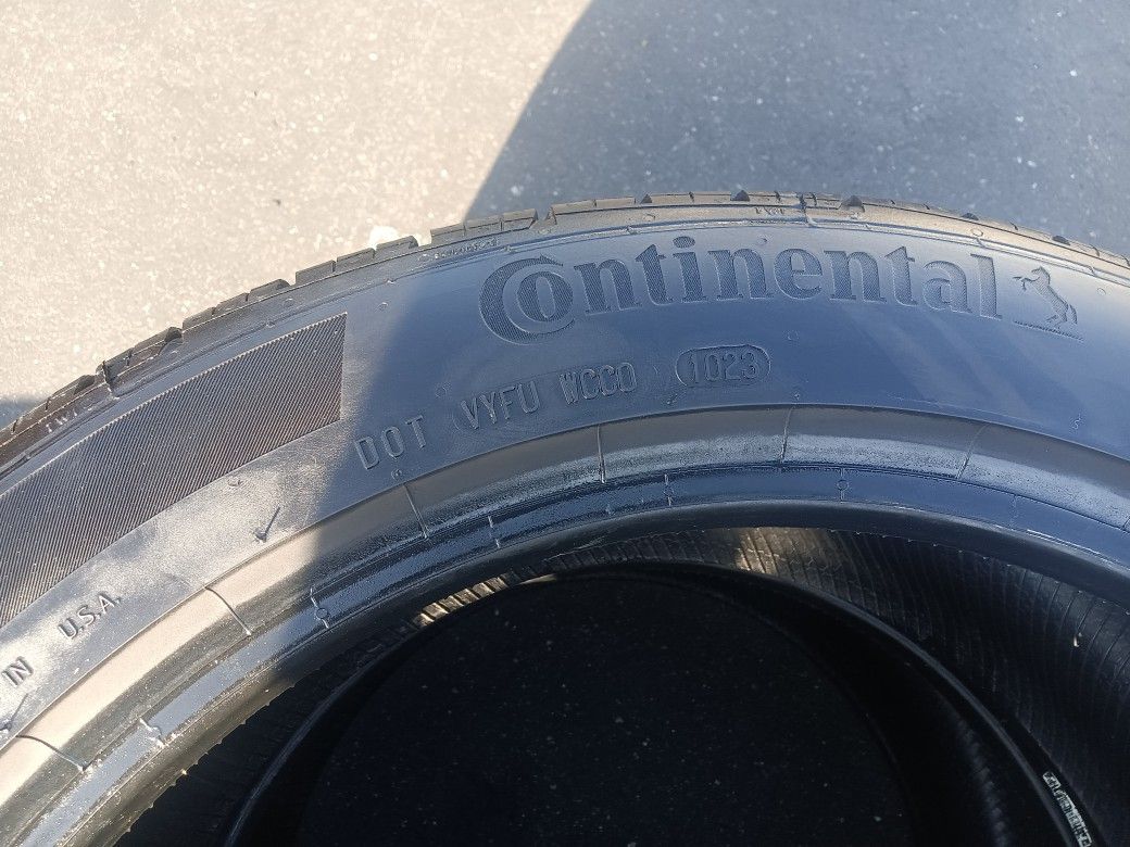 2 Llantas 235 45 R18 Continental Pro Contact