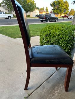 Set of 6 dining chairs