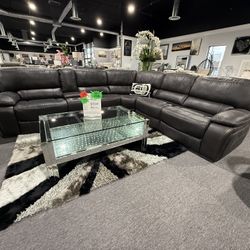 Power Recliner Sectional 