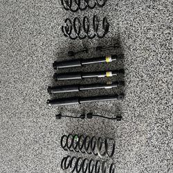 Mopar Front and Rear Shocks and springs with Sway Bar Links Wrangler JL 2023 