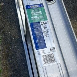 24 In. Ladder/stablizer