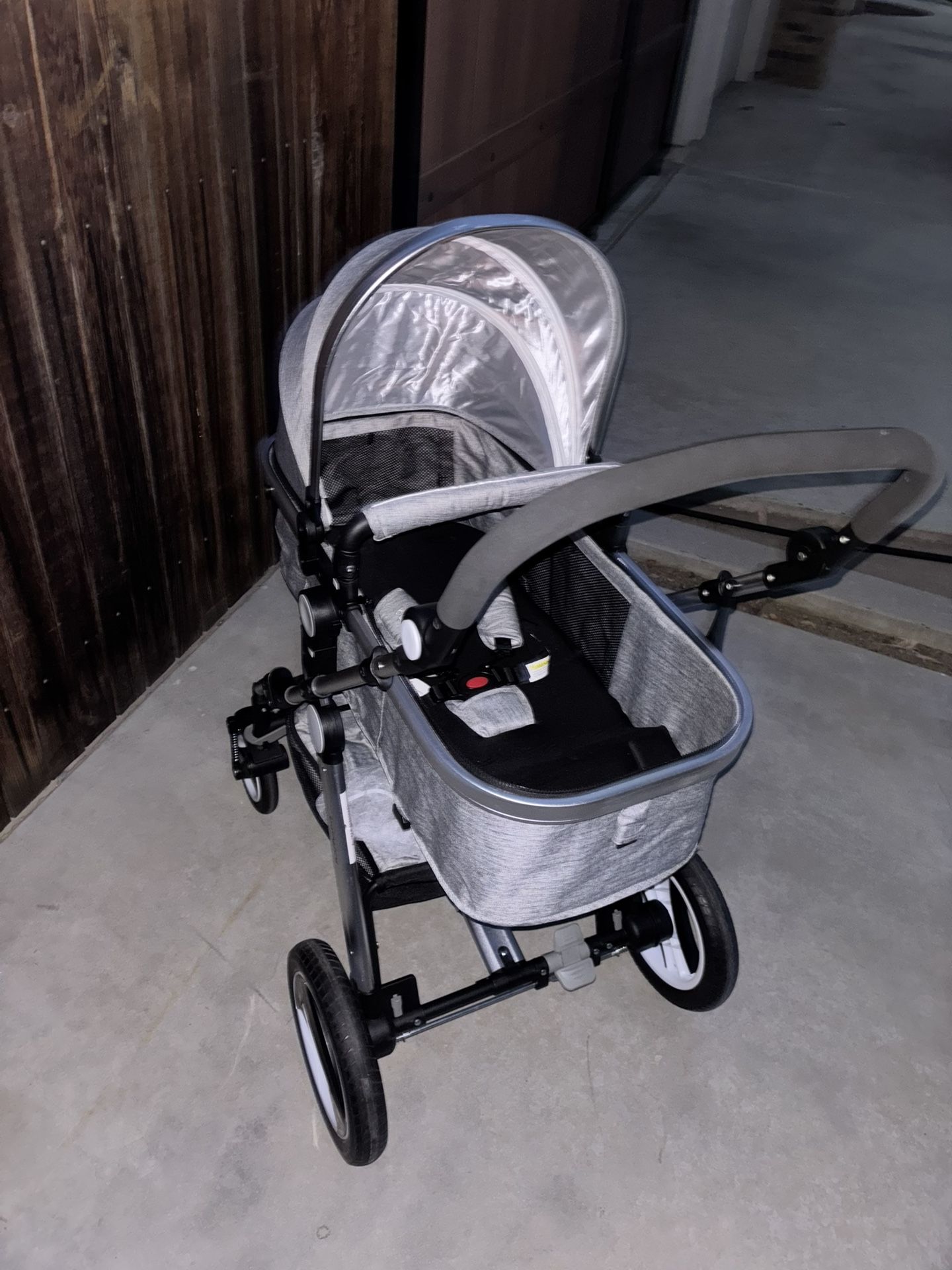 Baby Stroller 2 In 1 Convertible Bassinet Reclining Stroller
