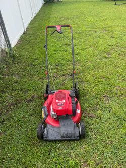 Troy Bilt Briggs & Stratton 163cc Self Propelled Lawn Mower