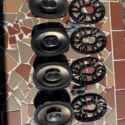 (4) 6x9 Polk Audio Marine Audio Speakers $40FIRM COME GET THEM