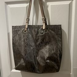 Michael Kors  tote