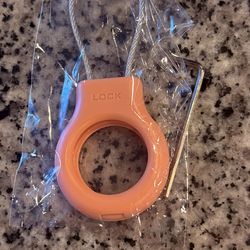 AirTag holder keychain