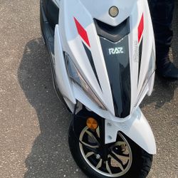 2024 razor210 podemos negociar solo escríbeme 