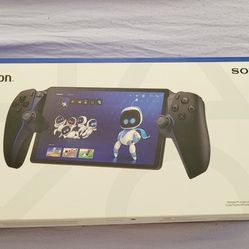 PlayStation Portal Midnight Black w_ box & accessories Gently Used