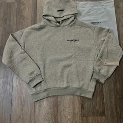 Essential Hoodie 