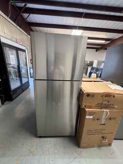 Samsung top and bottom refrigerator