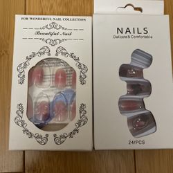 2 PACKS OF PRESS ON NAILS 