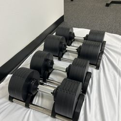( BRAND NEW IN BOX ) Pair Of 50lb Adjustable Dumbbells - Click On My Profile For More Gym Equipment 
