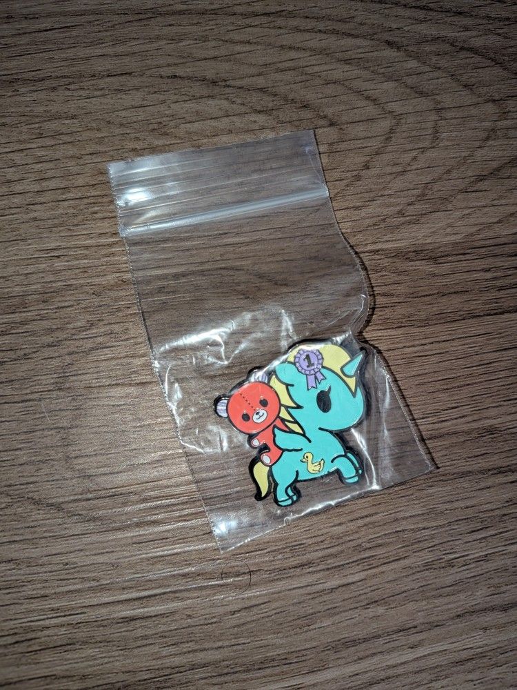 Tokidoki - Carnival Unicorno - Collectible Enamel Pin - Premia