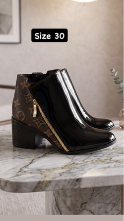 Ankle Boots Size 30