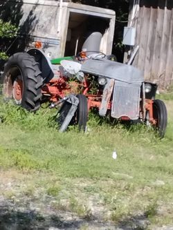 Ford tractor