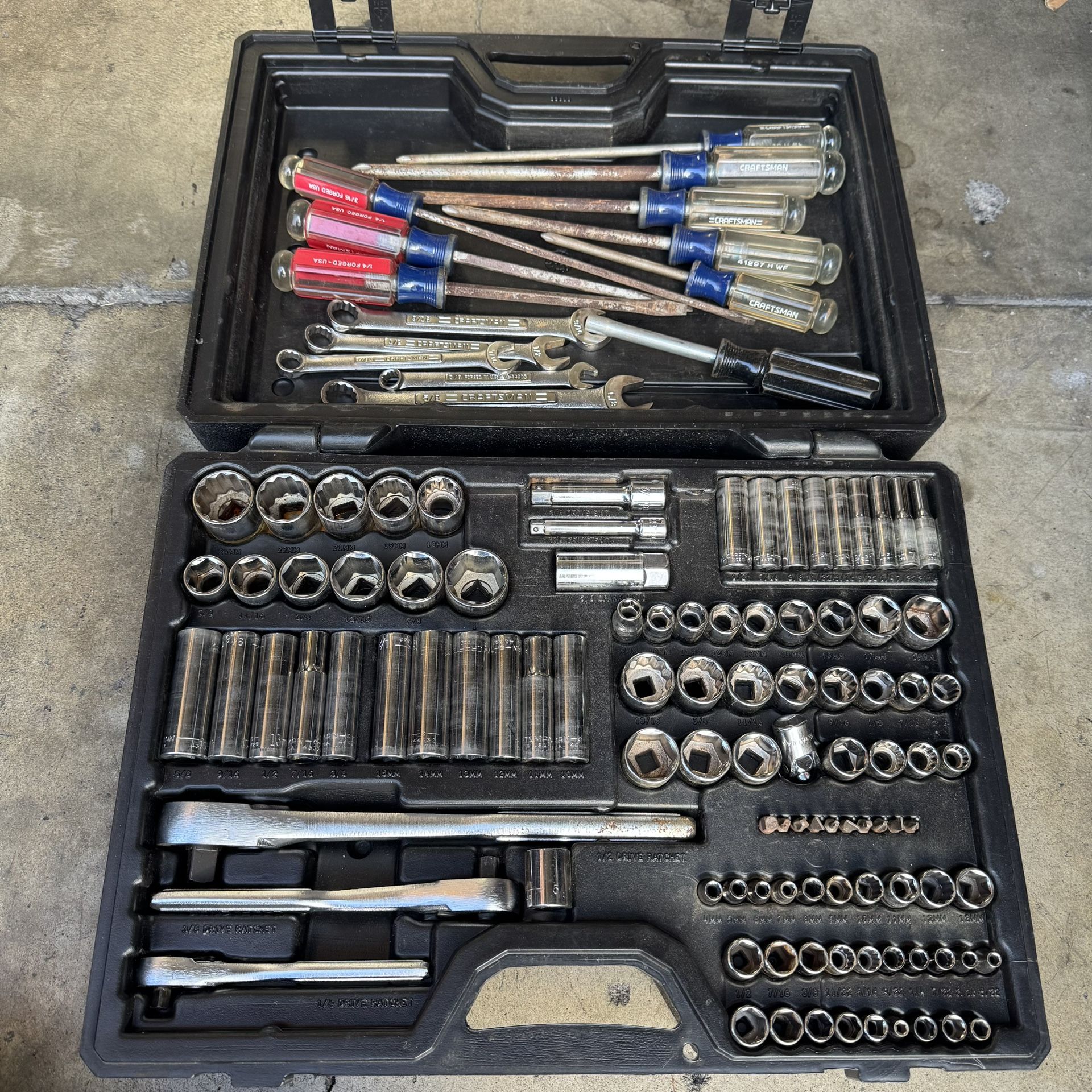 Craftsman 33618 107pc Metric & SAE Socket Set 1/4" 3/8" 1/2" Drive USA with Driver Set
