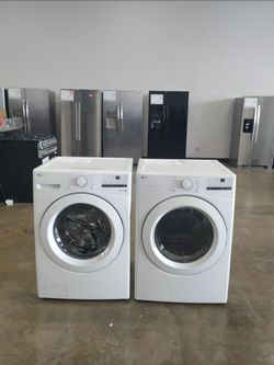 LG 4.5 cu ft Ultra Large Front Load Washer