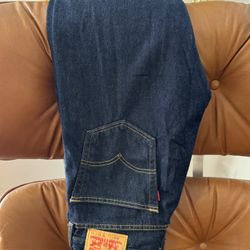 Mens Levi’s 505 Jeans – Dark Wash (31x34)